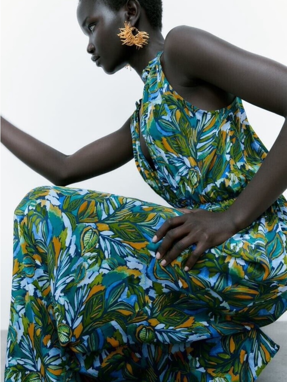NWT Zara Blue and Green Floral Leaf Tropical Print Open-Back Maxi Dress - S